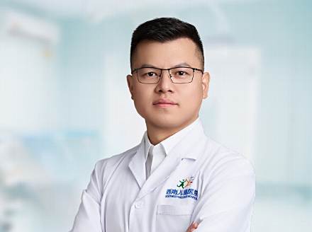 唐俊(成都西南兒童醫院中醫專業執業醫師) 唐俊(成都西南兒童醫院中醫專業執業醫師)