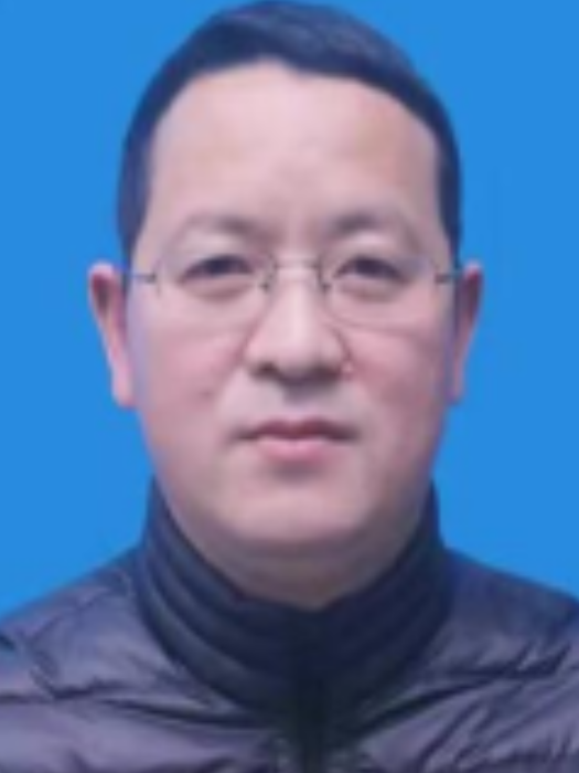 陳昌華(四川省南充市人力資源和社會保障局黨組成員、副局長) 陳昌華(四川省南充市人力資源和社會保障局黨組成員、副局長)