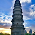 龍泉塔 龍泉塔