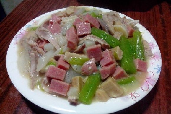 時蔬燒肚條