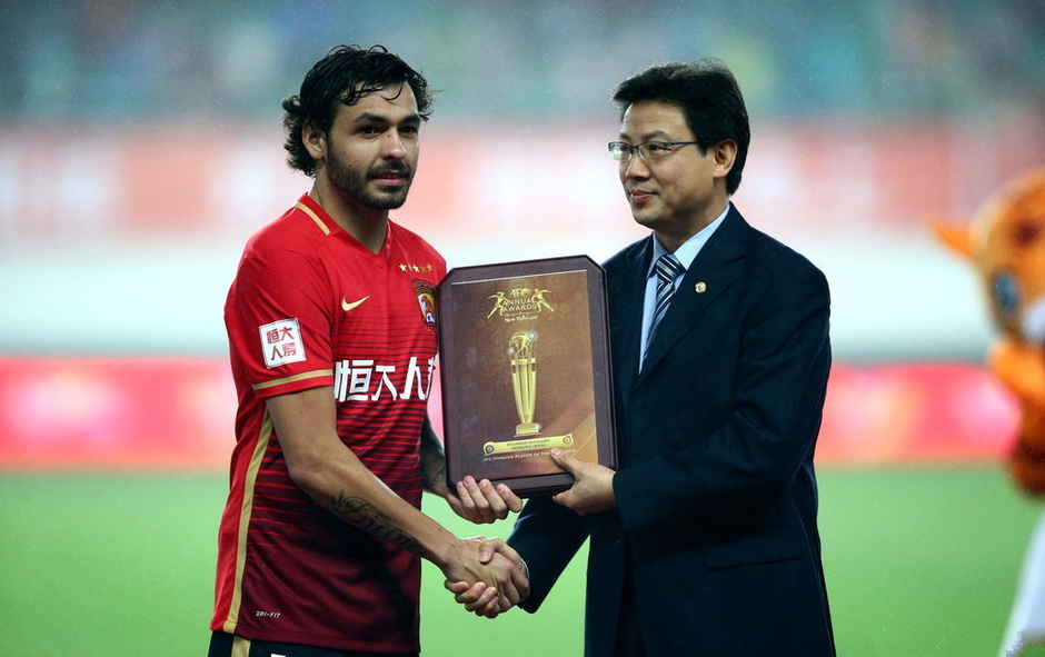亞足聯年度最佳外籍球員