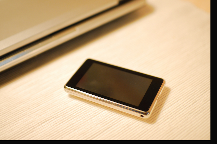 藍魔Q25L(4GB)