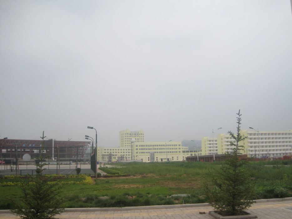 沁源三中 沁源三中
