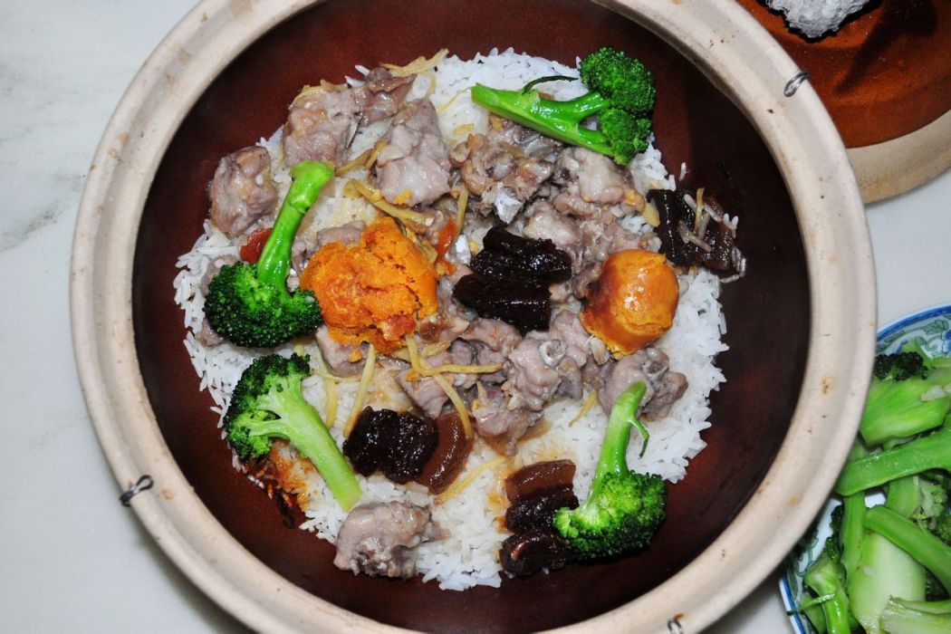 砂鍋排骨飯 砂鍋排骨飯
