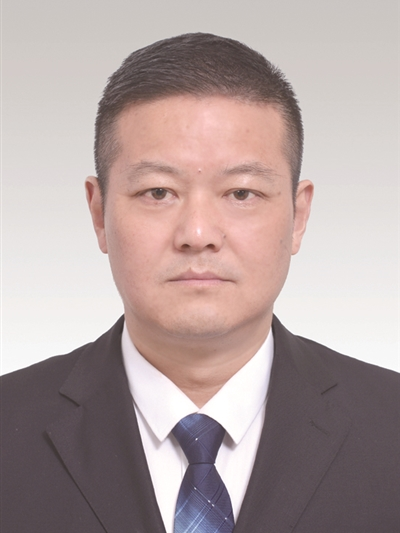 斯建剛
