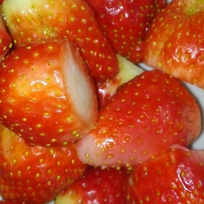 大果粒草莓布丁