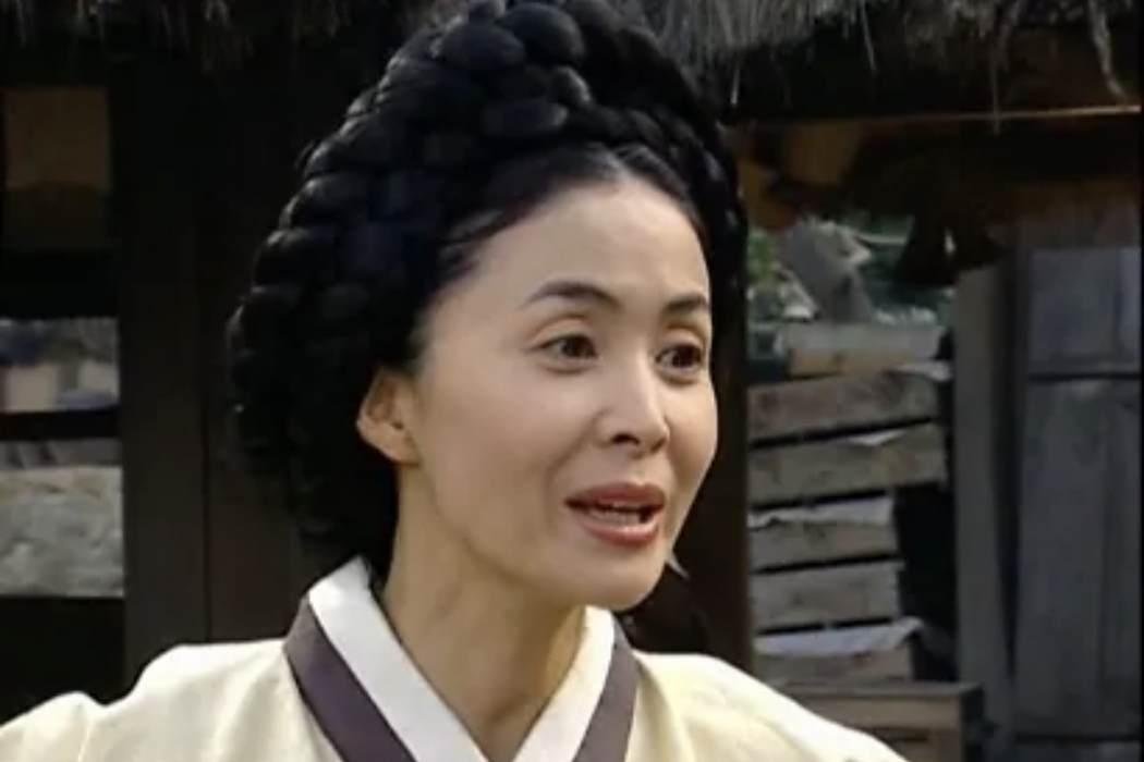 秋香(電視劇《大長今》中的角色) 秋香(電視劇《大長今》中的角色)