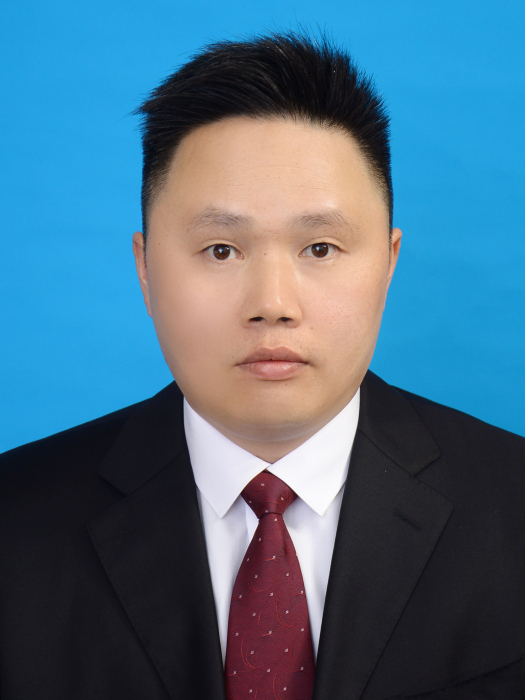 鄧勇軍(廣東省連州市委常委、市委辦公室主任) 鄧勇軍(廣東省連州市委常委、市委辦公室主任)