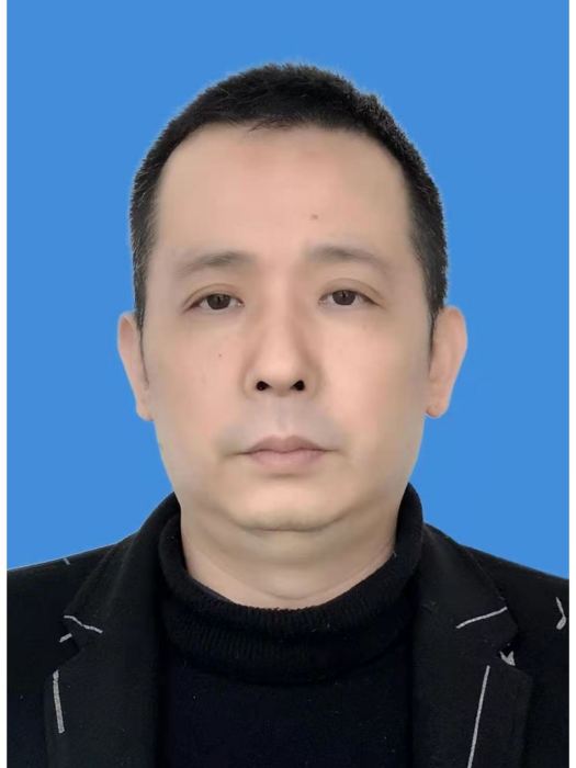彭偉(湖北省宜昌市西陵區市場監督管理局黨組成員,綜合執法大隊大隊長) 彭偉(湖北省宜昌市西陵區市場監督管理局黨組成員,綜合執法大隊大隊長)