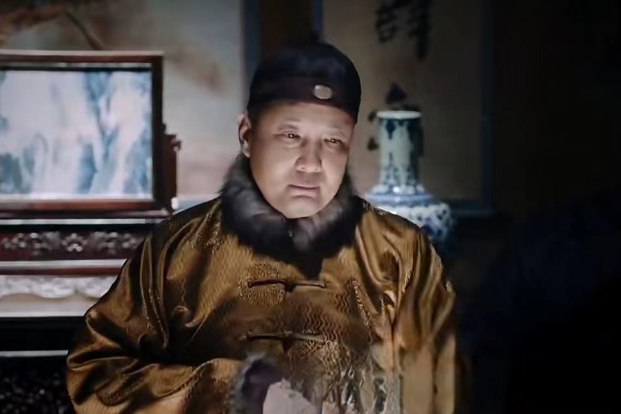 洪金鼎(近代革命劇《滹沱兒女》中的角色) 洪金鼎(近代革命劇《滹沱兒女》中的角色)