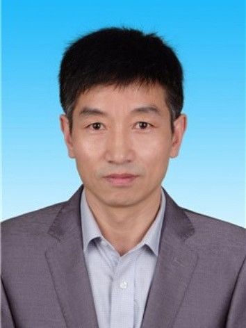 董瑩(呼倫貝爾市政務服務與數據管理局一級調研員) 董瑩(呼倫貝爾市政務服務與數據管理局一級調研員)