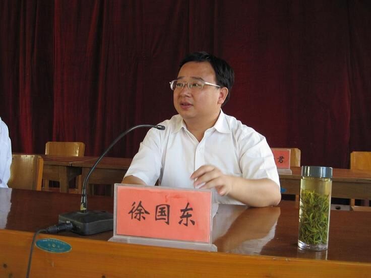 徐國東(安徽省銅陵市普濟圩農場總農藝師) 徐國東(安徽省銅陵市普濟圩農場總農藝師)