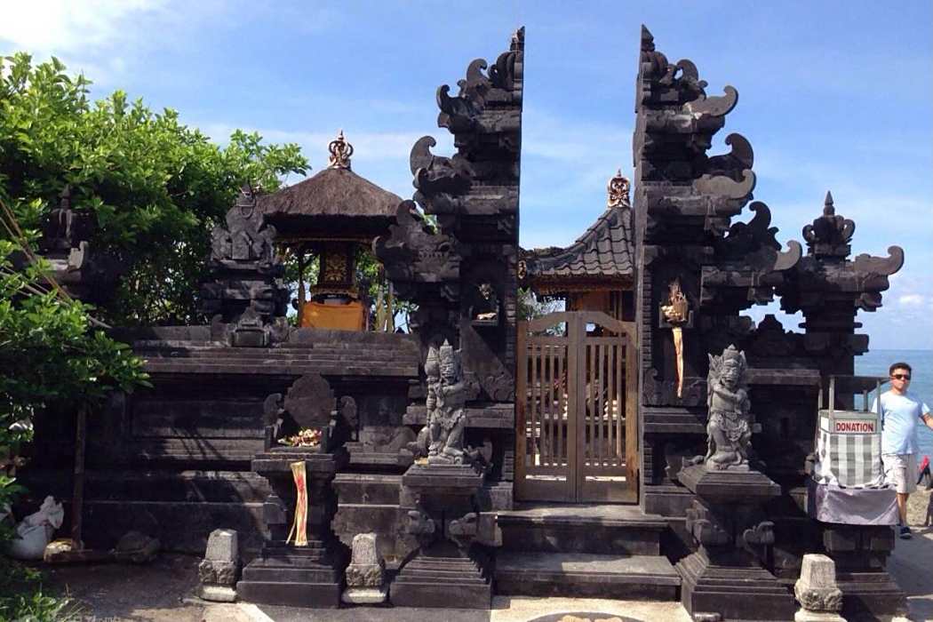 烏魯瓦圖寺 烏魯瓦圖寺