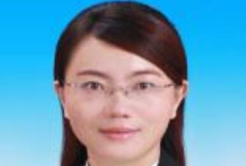 岳小花 岳小花