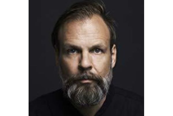 Henrik Lindstrand Henrik Lindstrand