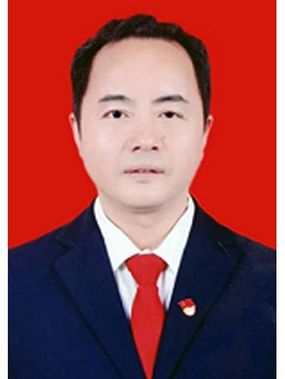 向陽(湖南省懷化市沅陵縣教育局原黨委書記、局長) 向陽(湖南省懷化市沅陵縣教育局原黨委書記、局長)