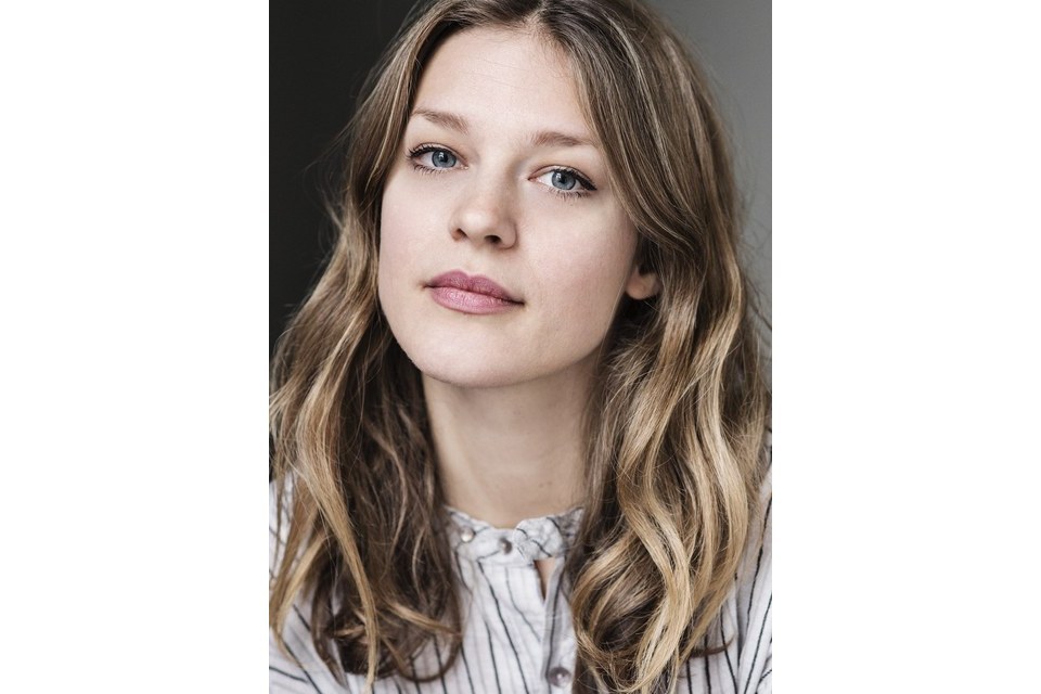 Emma Louise Saunders Emma Louise Saunders