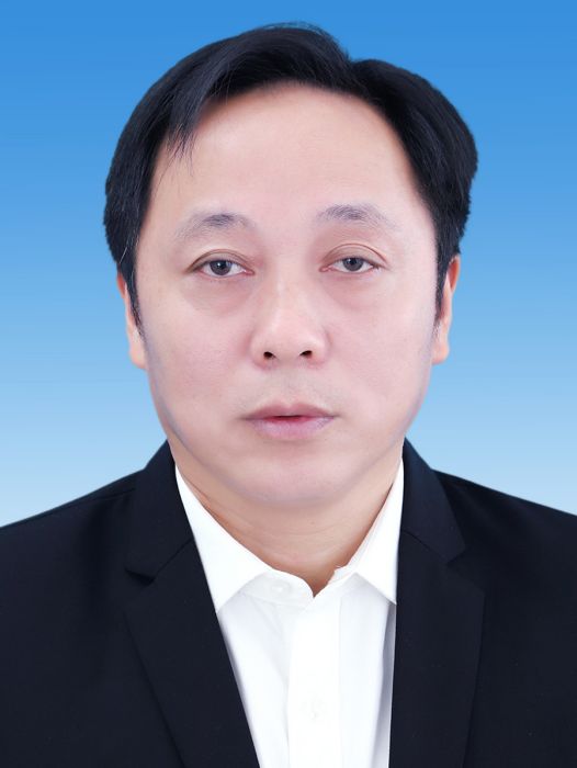 徐水平(湖北省鹹寧市通城縣發展和改革局黨組成員、副局長) 徐水平(湖北省鹹寧市通城縣發展和改革局黨組成員、副局長)