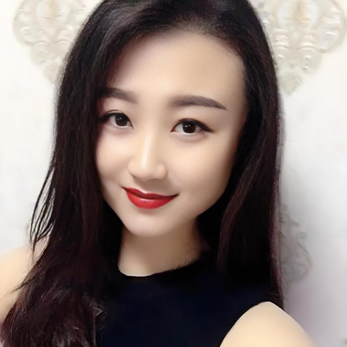 小六微笑 小六微笑
