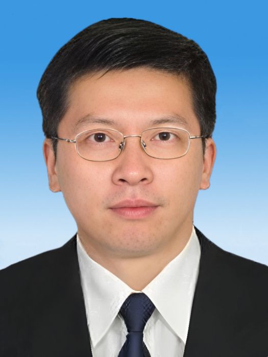 李明(重慶兩江新區黨工委委員，重慶市紀委監委派出重慶兩江新區紀工委書記、監察室主任)