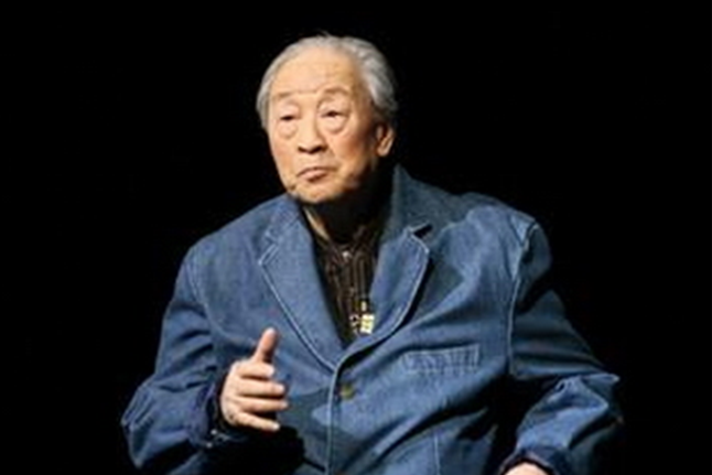 歐陽山(曾任中國作協副主席)