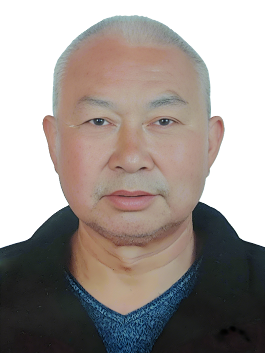 熊光武(雲南省木匠手藝人及中共黨員) 熊光武(雲南省木匠手藝人及中共黨員)