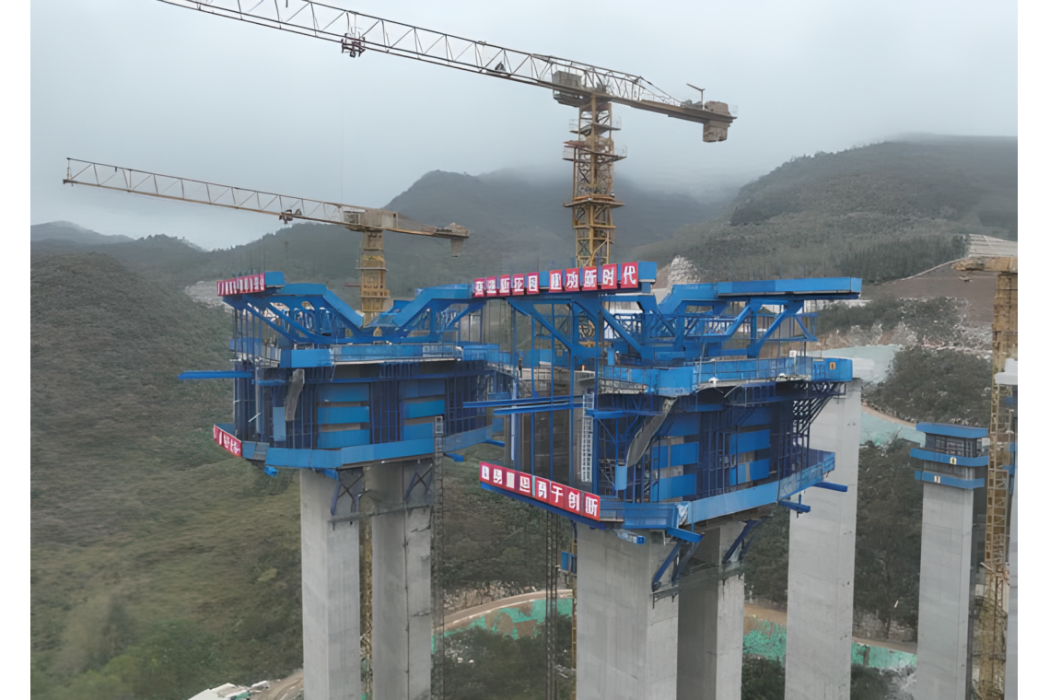 沙河大橋(安盤高速公路控制性工程,主橋為預應力混凝土連續剛構結構) 沙河大橋(安盤高速公路控制性工程,主橋為預應力混凝土連續剛構結構)