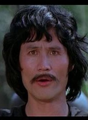 袁小田