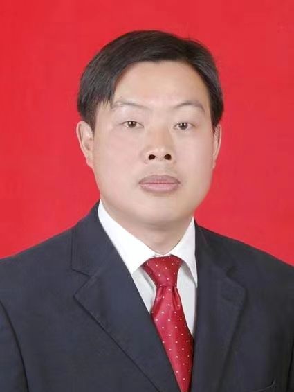 瞿安源 瞿安源