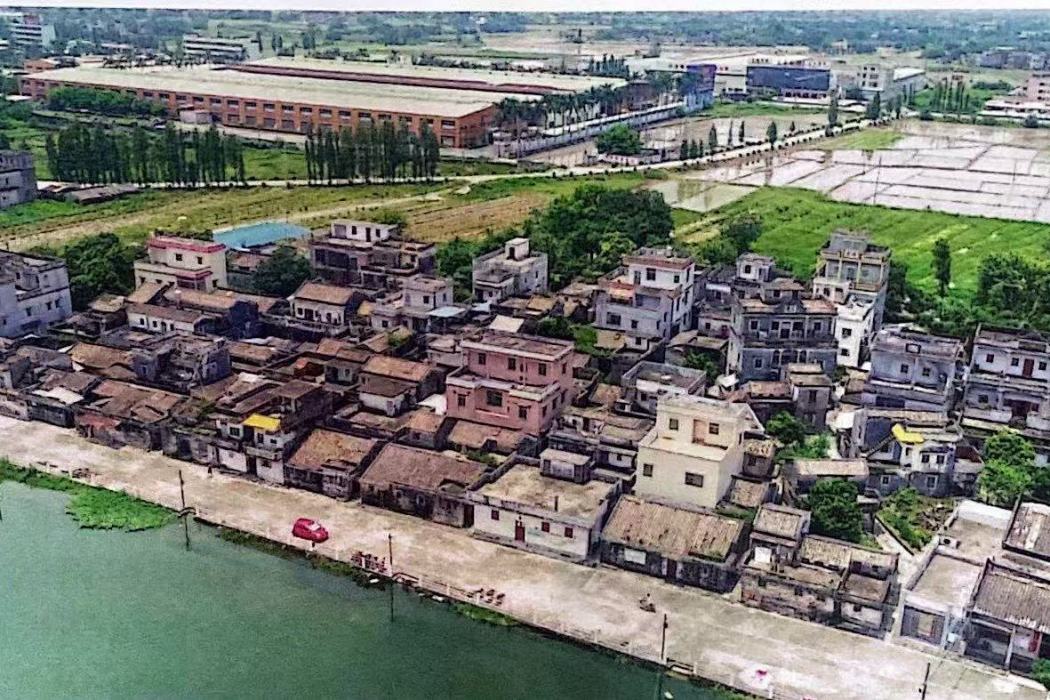 梨園裡(廣東省江門市開平市赤坎鎮靈源行政村下轄自然村)