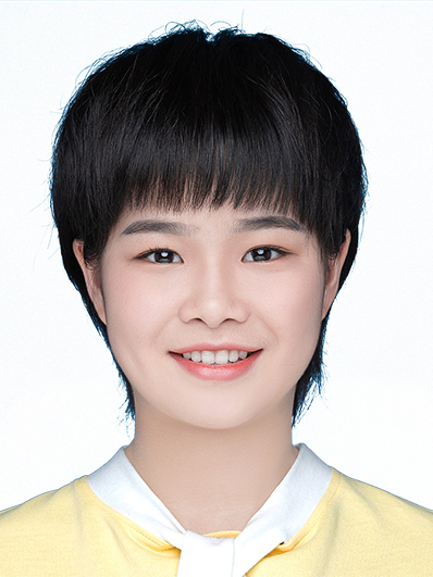 李依倩