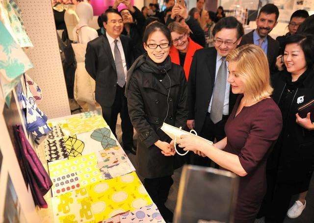 英國教育大臣訪問上海國際創意學院
