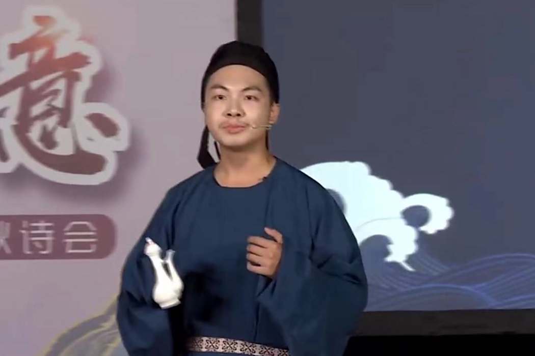 李思辰(清華附中學生) 李思辰(清華附中學生)