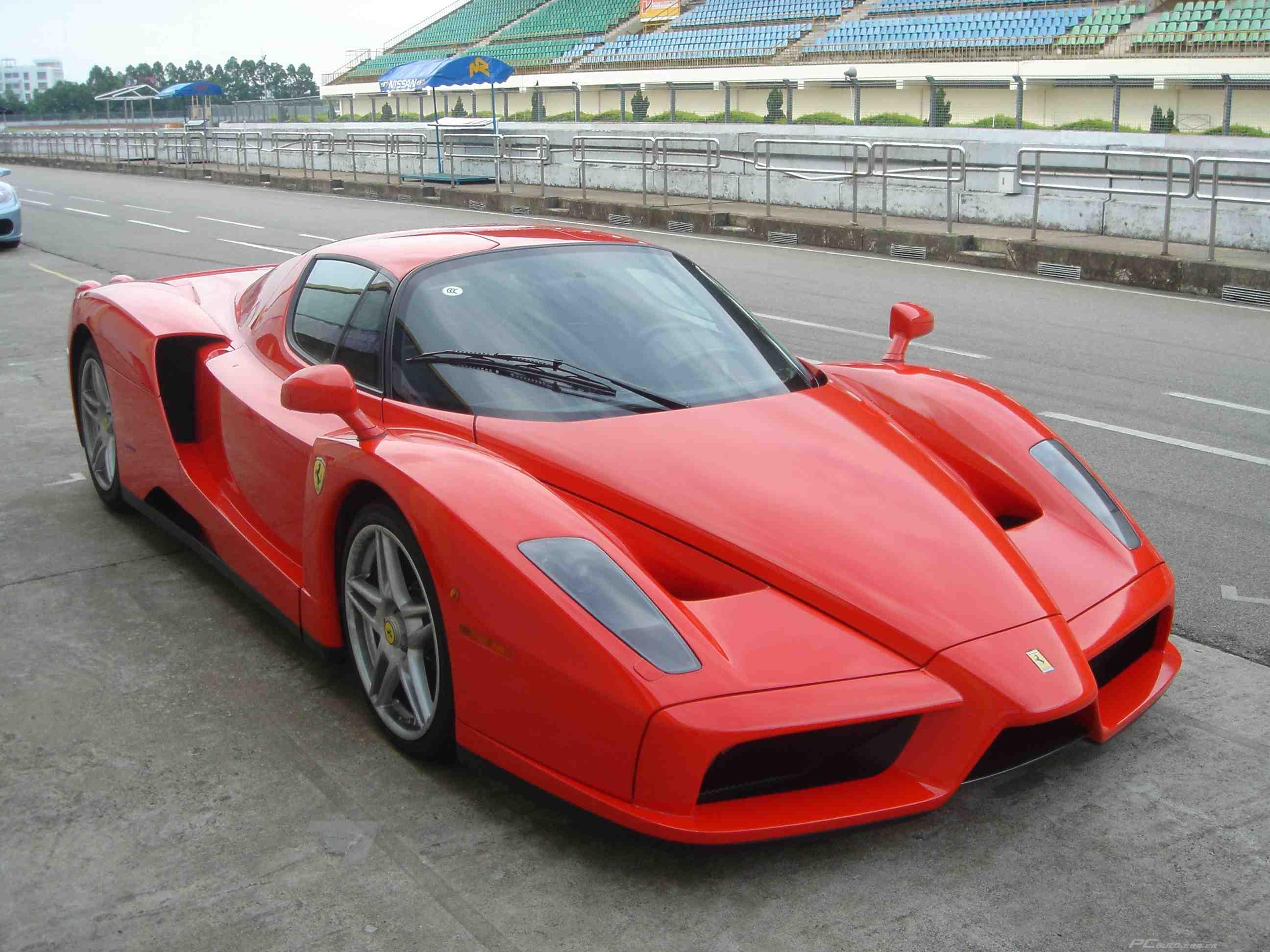 法拉利Enzo(Ferrari Enzo)