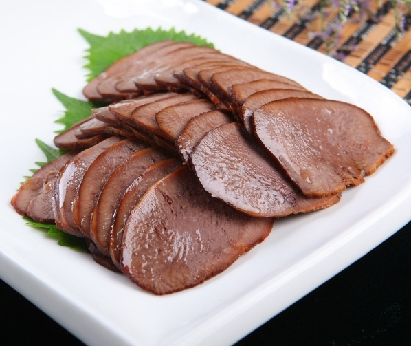 鹽水牛舌 鹽水牛舌