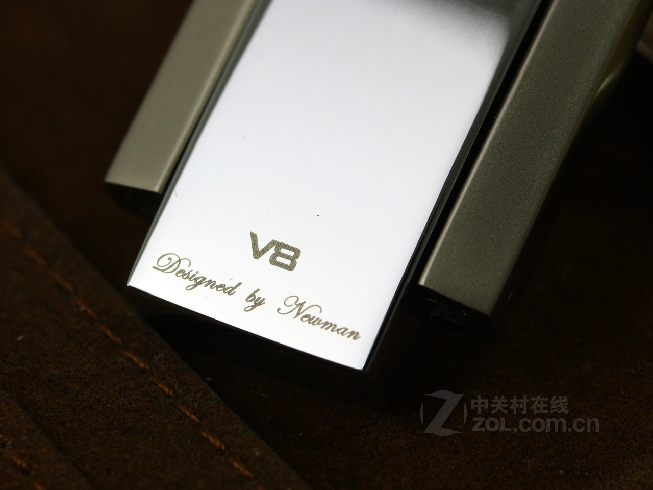 紐曼V8型金剛王(8GB)