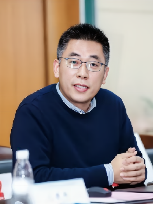 吳俊(東南大學電子科學與工程學院黨委委員、副院長) 吳俊(東南大學電子科學與工程學院黨委委員、副院長)