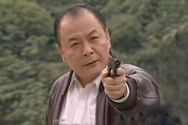 柴黎明