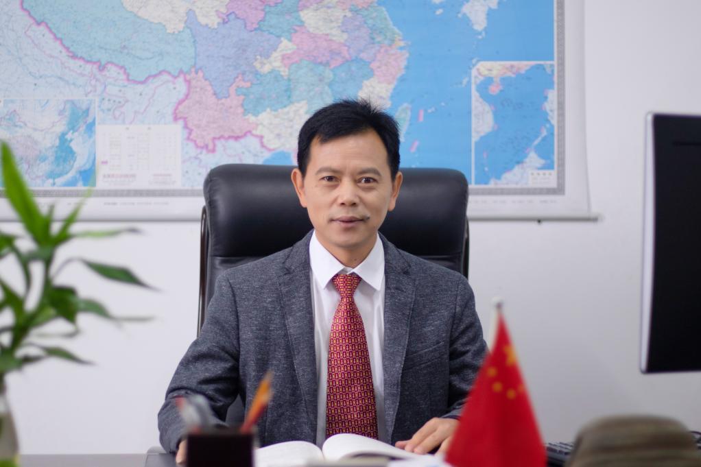 郭贇(江西製造職業技術學院黨委委員、副校長) 郭贇(江西製造職業技術學院黨委委員、副校長)
