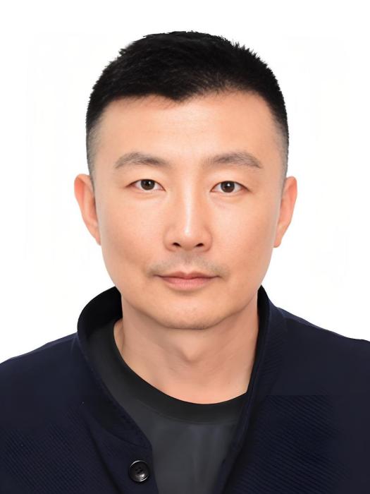姜文(中央廣播電視總台綜合頻道製片人、科組長) 姜文(中央廣播電視總台綜合頻道製片人、科組長)