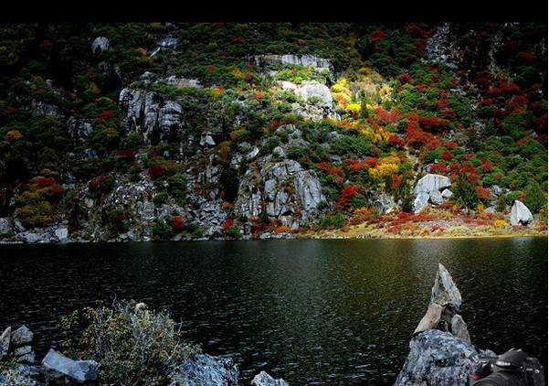 橫斷山的隱秘絕境--鄉城縣香巴拉七湖