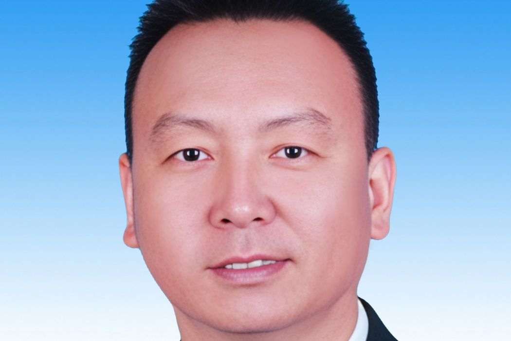 王啟鵬(新疆維吾爾自治區喀什大學派出所輔警) 王啟鵬(新疆維吾爾自治區喀什大學派出所輔警)