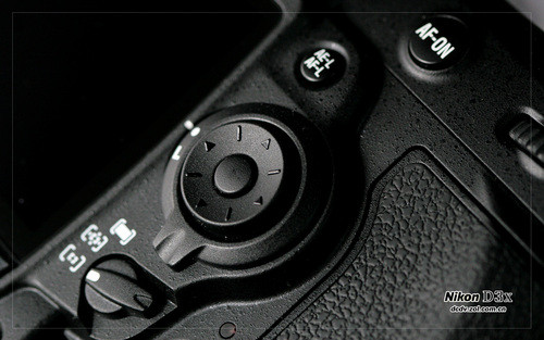 尼康D3X 液晶屏右側的按鍵和撥桿