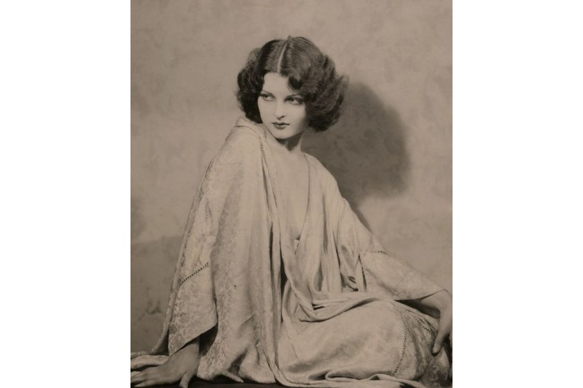 Lilian Bond Lilian Bond