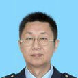 李明(汕頭市國家稅務局黨組成員、紀檢組長) 李明(汕頭市國家稅務局黨組成員、紀檢組長)