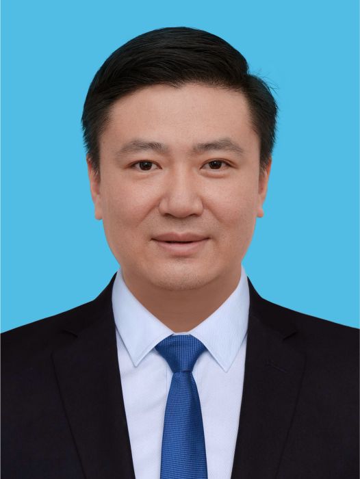 何山(貴州省黔南州三都水族自治縣委常委,縣人民政府常務副縣長) 何山(貴州省黔南州三都水族自治縣委常委,縣人民政府常務副縣長)