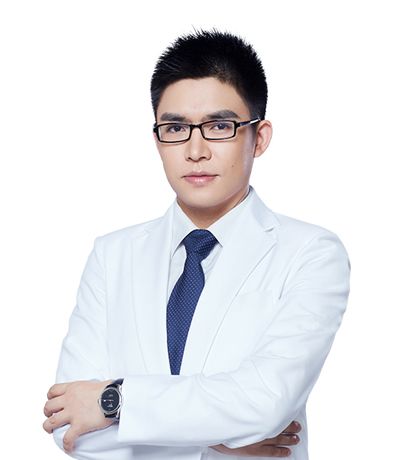 楊禮(眼部美化專家) 楊禮(眼部美化專家)