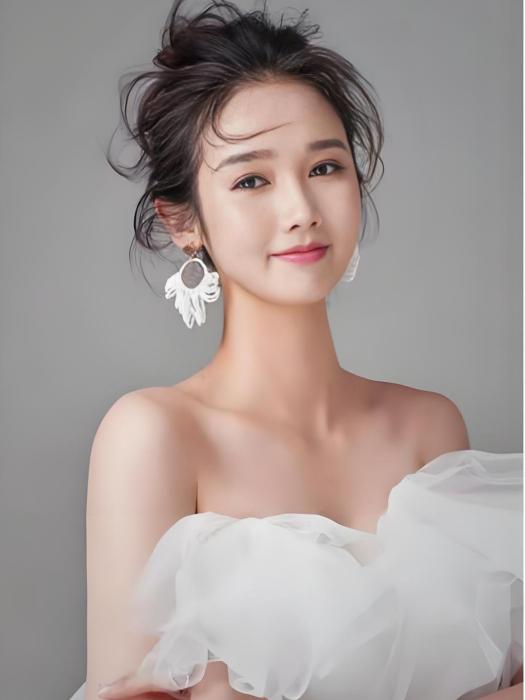 周雪婷(中國內地女演員) 周雪婷(中國內地女演員)