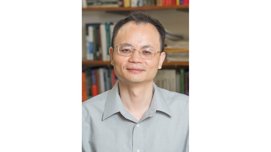黃志峰(韋恩州立大學教授) 黃志峰(韋恩州立大學教授)