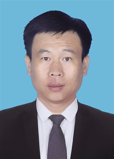 張宏偉(北京公交集團第六客運公司駕駛員)